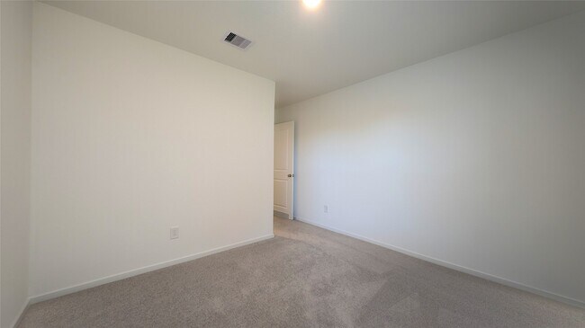 Building Photo - 29039 Grazing Plns Ln