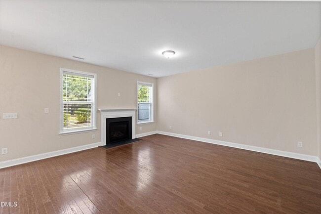 Building Photo - 227 Mayfield Dr