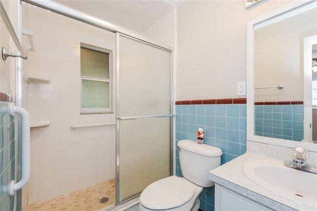 Building Photo - 2517 Chapel Way
