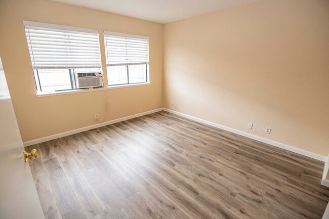 Building Photo - 1222 Coyote Creek Ct