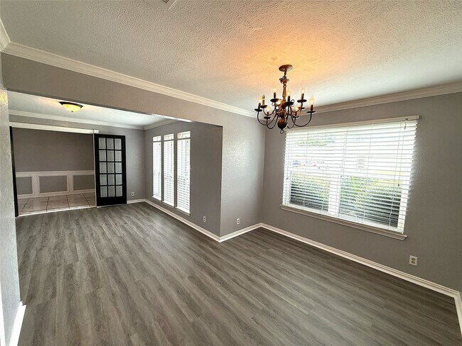 Building Photo - 11611 Stone Bridge Dr