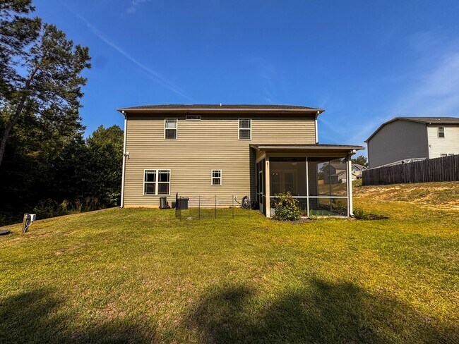 Building Photo - 267 High Leaf Dr