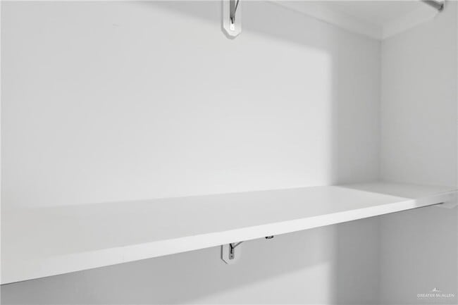 Building Photo - 17 Calle Moreno