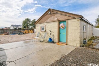 Building Photo - 11164 S Temple Dr