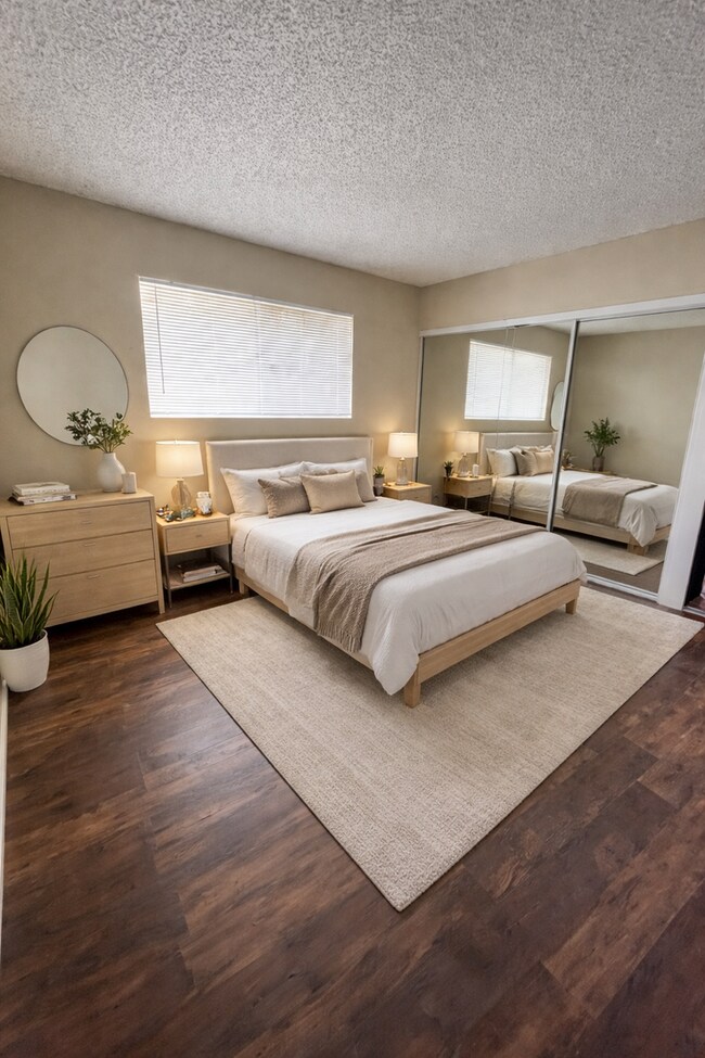 Building Photo - Grove Condos