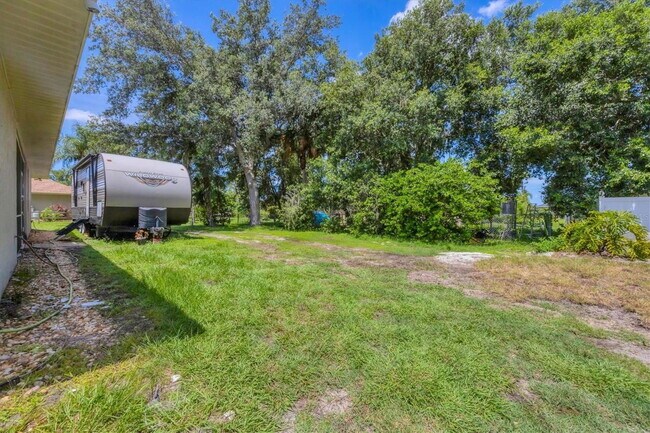 Building Photo - 4357 Mermell Cir