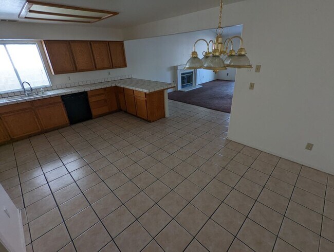 Building Photo - 4228 Falcon Hill St