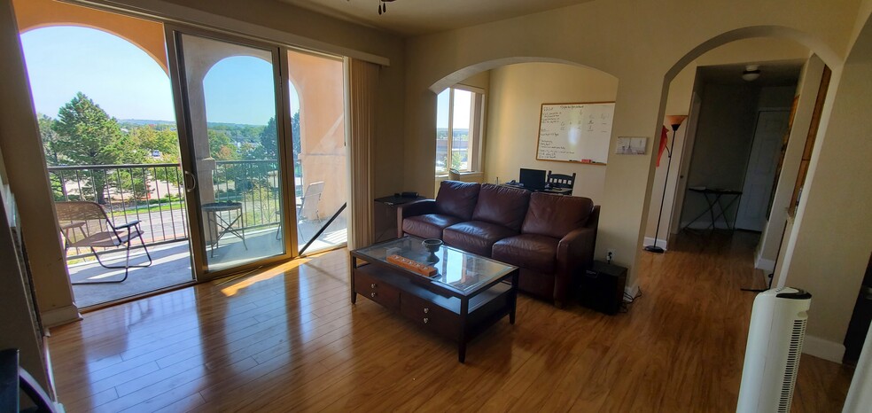 Living Room - 4500 Baseline Rd