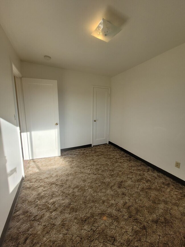 Building Photo - 1234-1236 Mitchell Ave