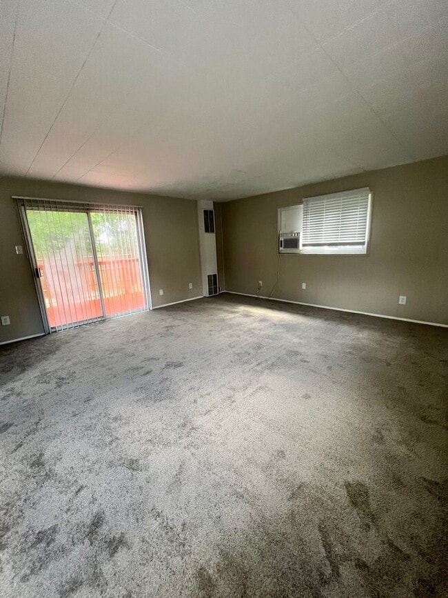 Building Photo - 3271 Rinda Ln