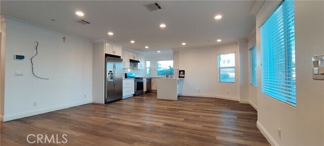 Building Photo - 16219 Orchard Ave