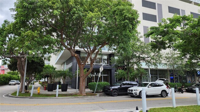 Building Photo - 3470 E Coast Ave