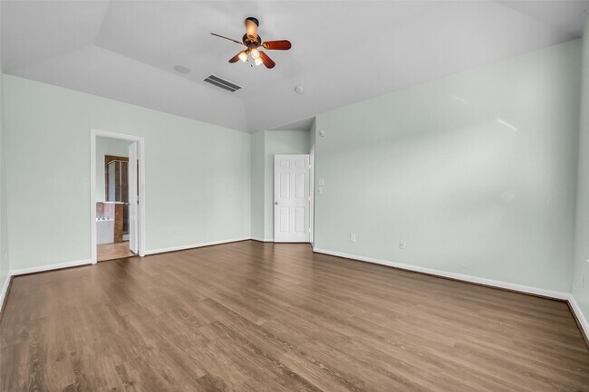 Building Photo - 21611 Mt McKinley Way