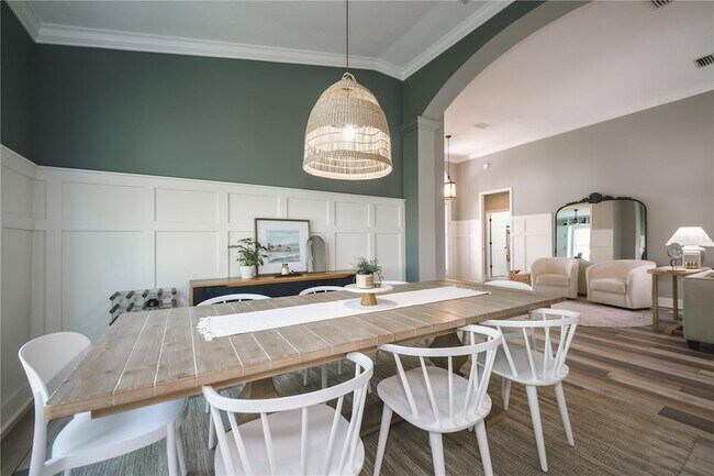 Building Photo - 5546 Whitehead St