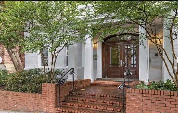 Building Photo - 1816 Kalorama Rd NW