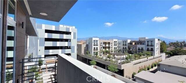 Building Photo - 168 S Monterey St