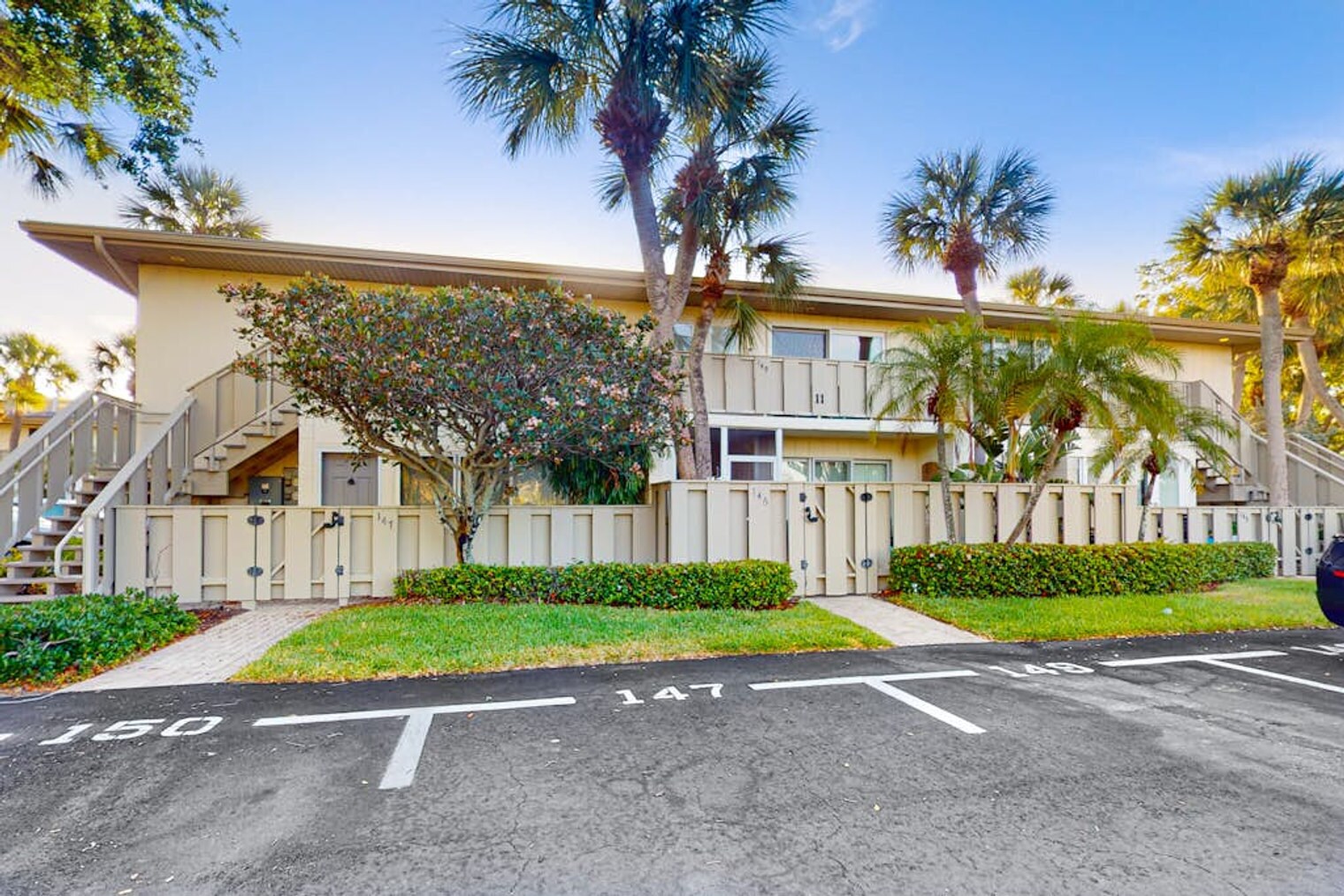 Building Photo - 6750 Gulf of Mexico Dr