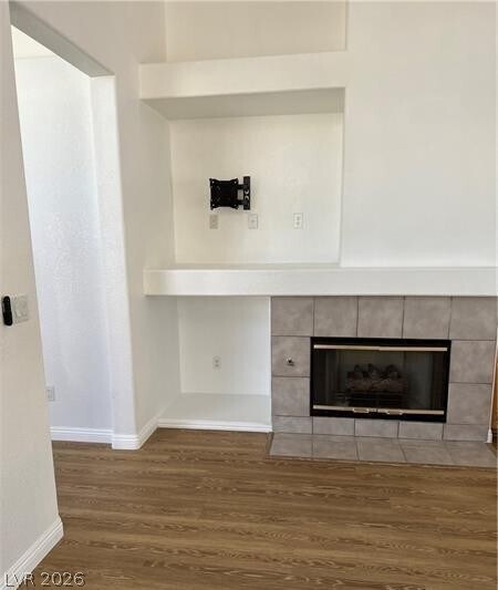 Building Photo - 1807 Desert Sage Ave