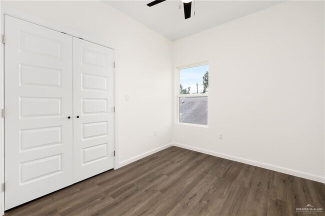 Building Photo - 24 N 28th St