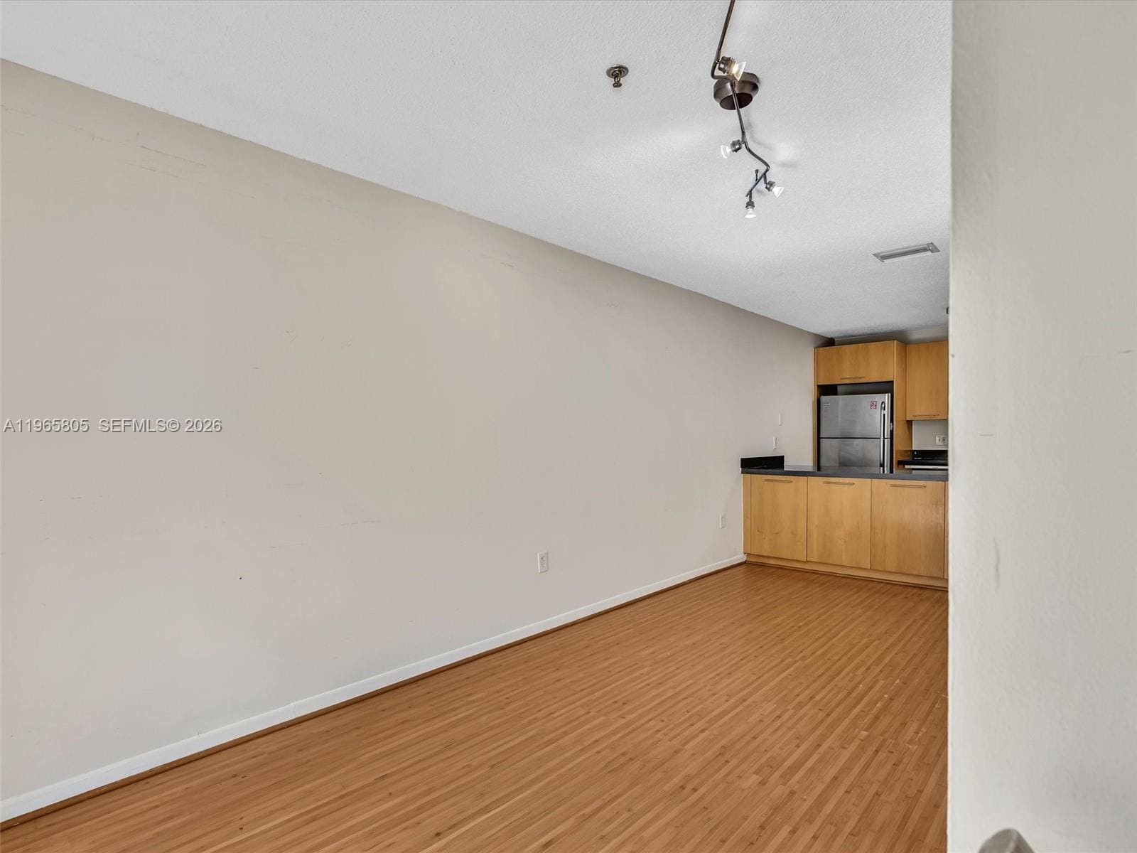 Building Photo - 240 SW 15th Rd