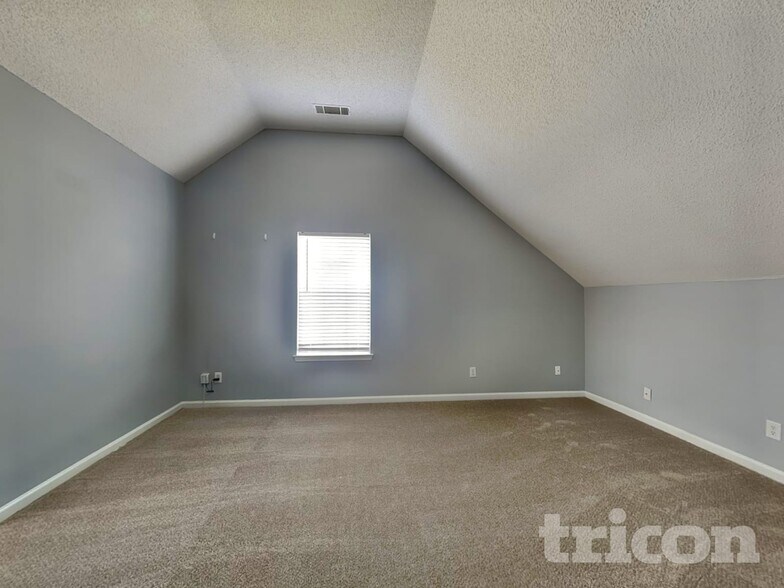 Building Photo - 4828 Triger Ln