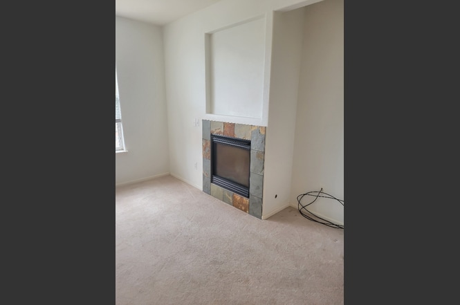 Building Photo - 1495 Blue Sky Way