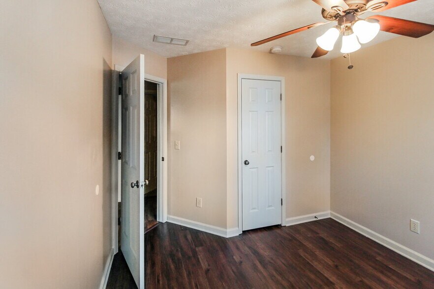 Building Photo - 4371 Fiddlers Bend