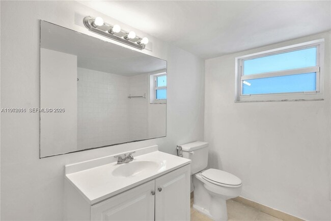 Building Photo - 1680 NE 191st St