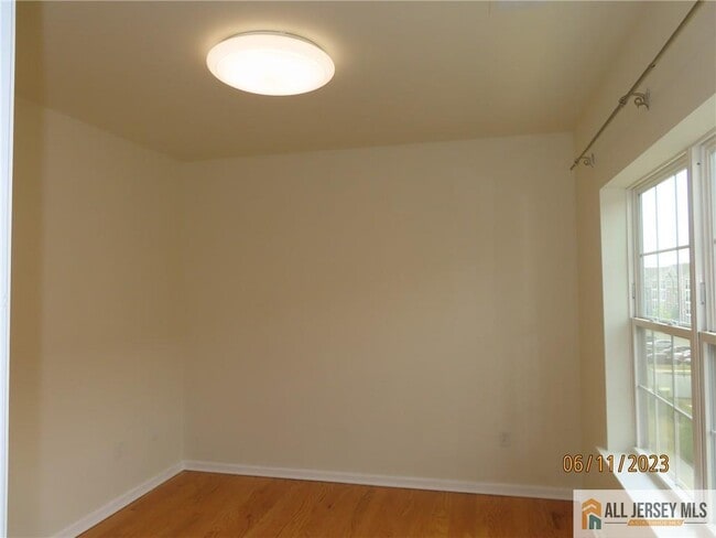 Building Photo - 544 E Celebration Way
