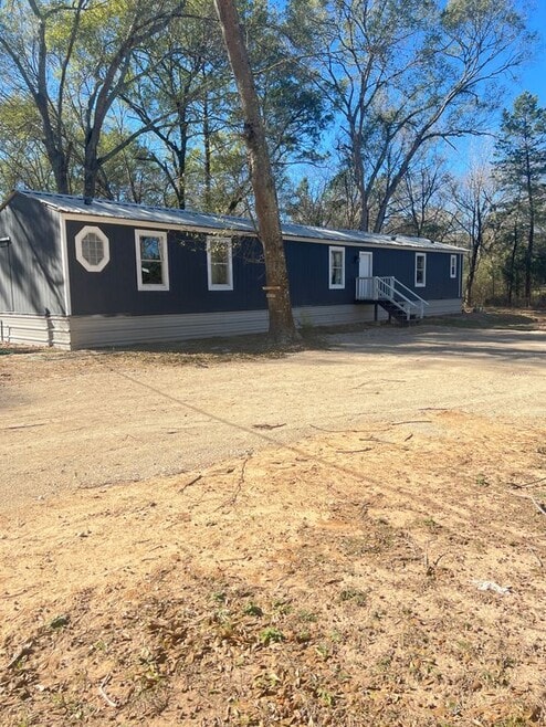 Building Photo - 7851 Pinecone Ln