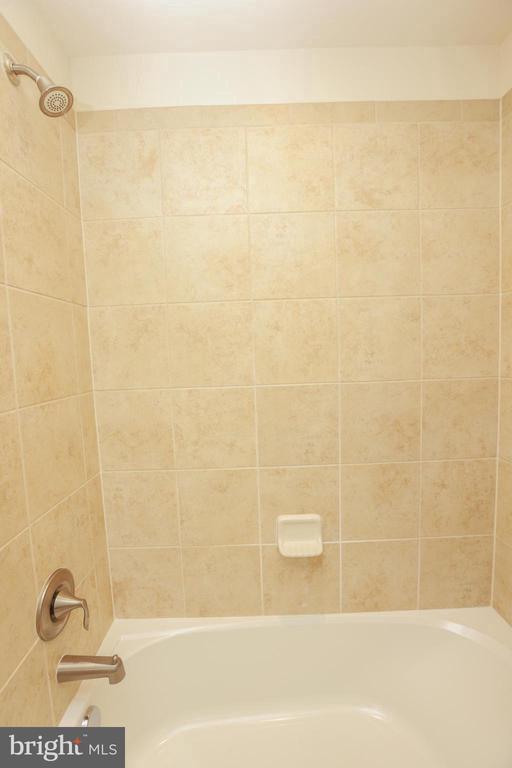 Building Photo - 7954 Blue Stream Dr