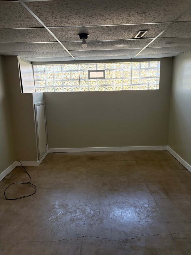 Building Photo - 12151 S Ada St