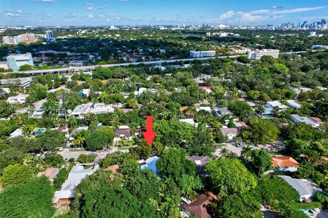 Building Photo - 2330 Overbrook St