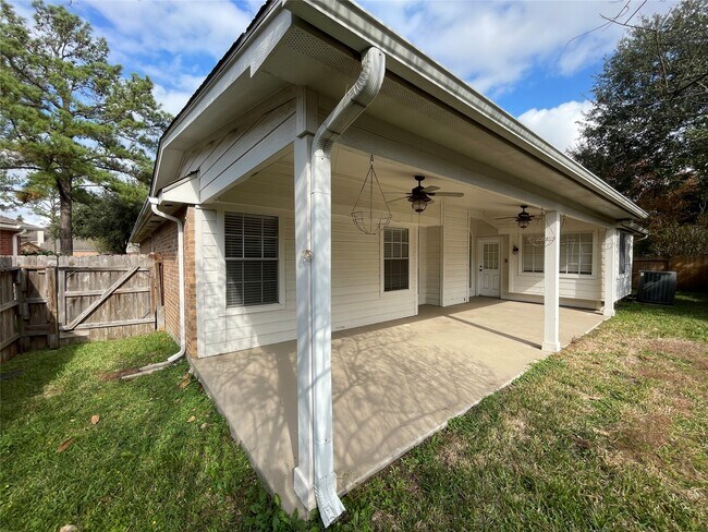 Building Photo - 17115 Cradle Cove Ct