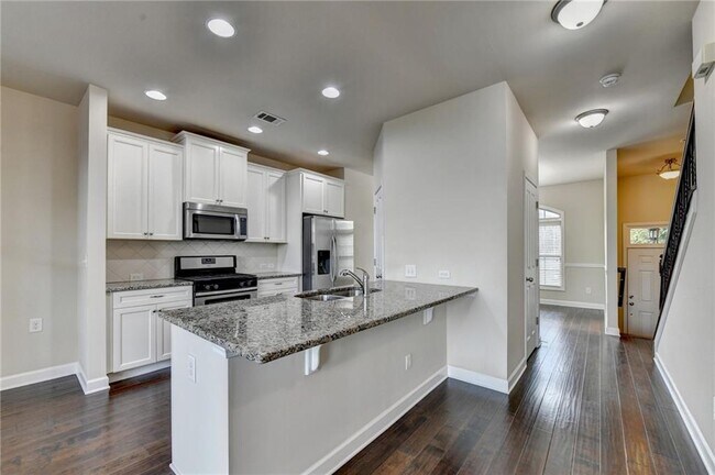 Building Photo - 4307 Tacoma Trce