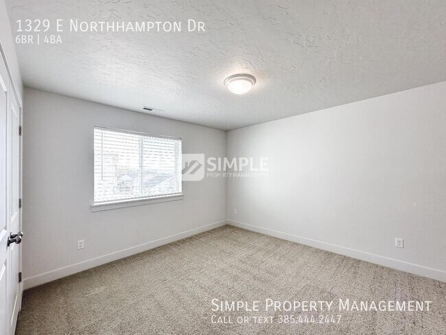 Building Photo - 1329 Northhampton Dr