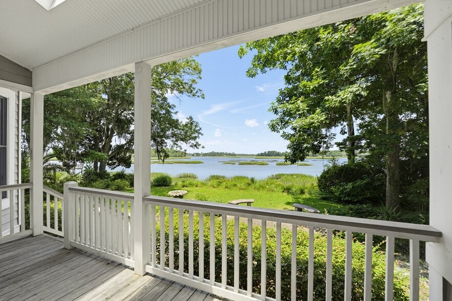Building Photo - 371 Cottage Farm Dr