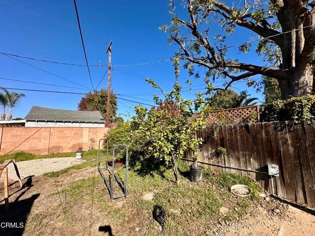 Primary Photo - 17449 Keswick St