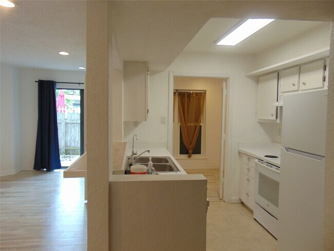 Building Photo - 3220 69th St