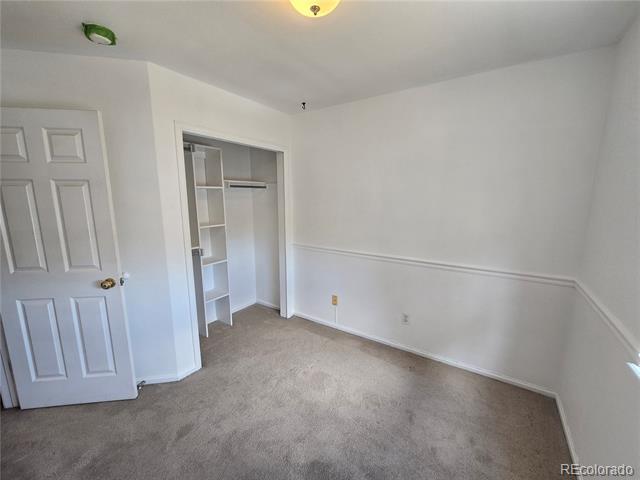 Building Photo - 2950 Neil Dr