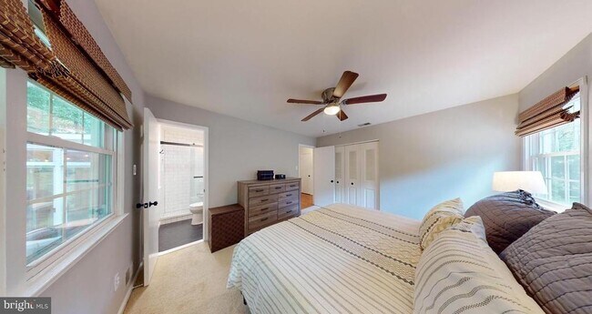 Building Photo - 7305 Whitson Dr
