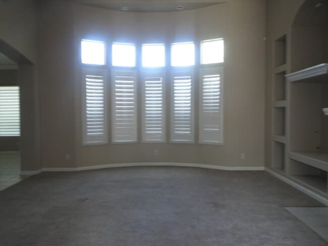 Building Photo - Semi-custom home at Buchanan Estates.
