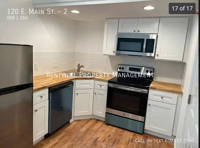 Primary Photo - 120 E Main St