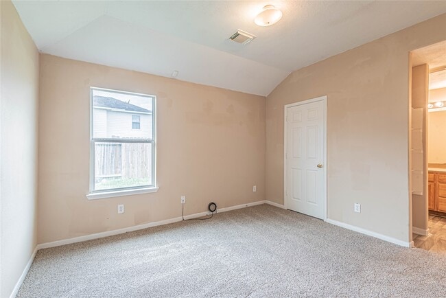 Building Photo - 21135 Sprouse Cir