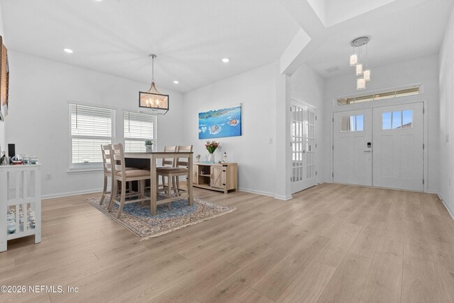 Building Photo - 64 Silver Heron Wy