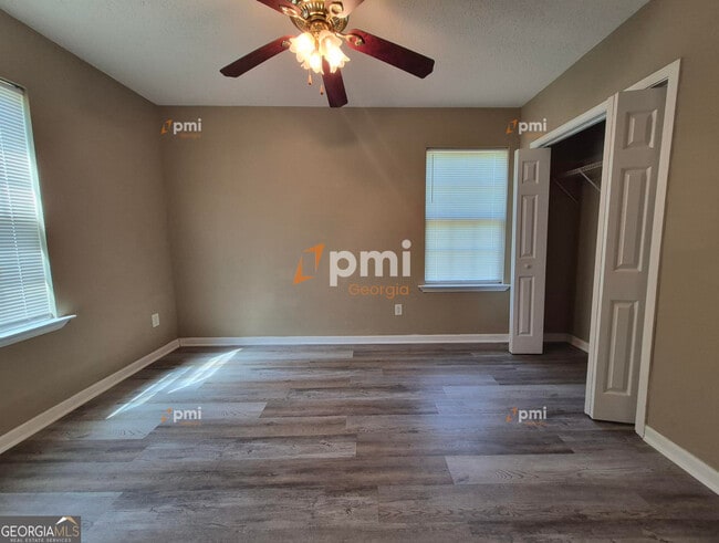 Building Photo - 342 Orchard Way