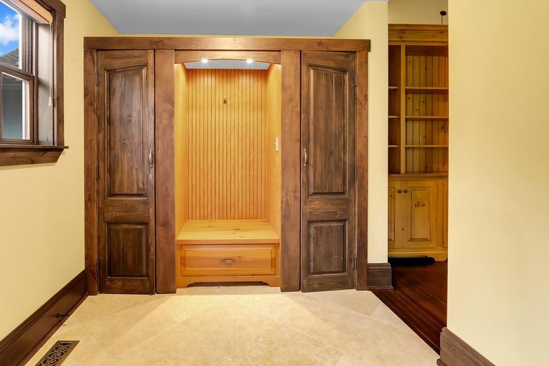 Building Photo - 521 Redmond-Fall City Rd SE