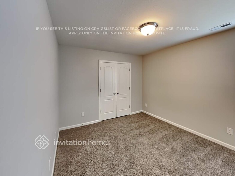 Building Photo - 1114 Blue Topaz Dr