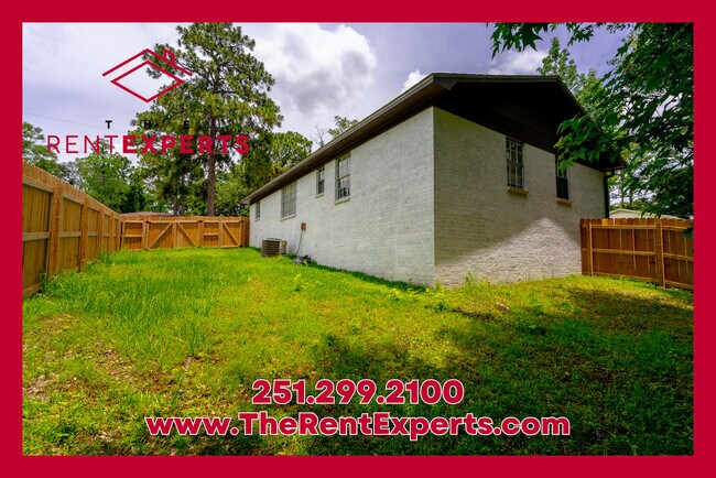 Building Photo - 5927 Couton Dr