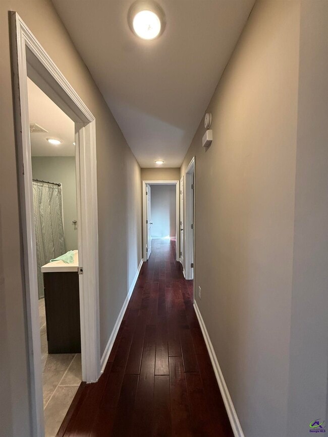 Building Photo - 5035 Housers Mill Rd